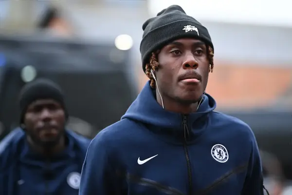 Chelsea recall Chalobah from Palace loan